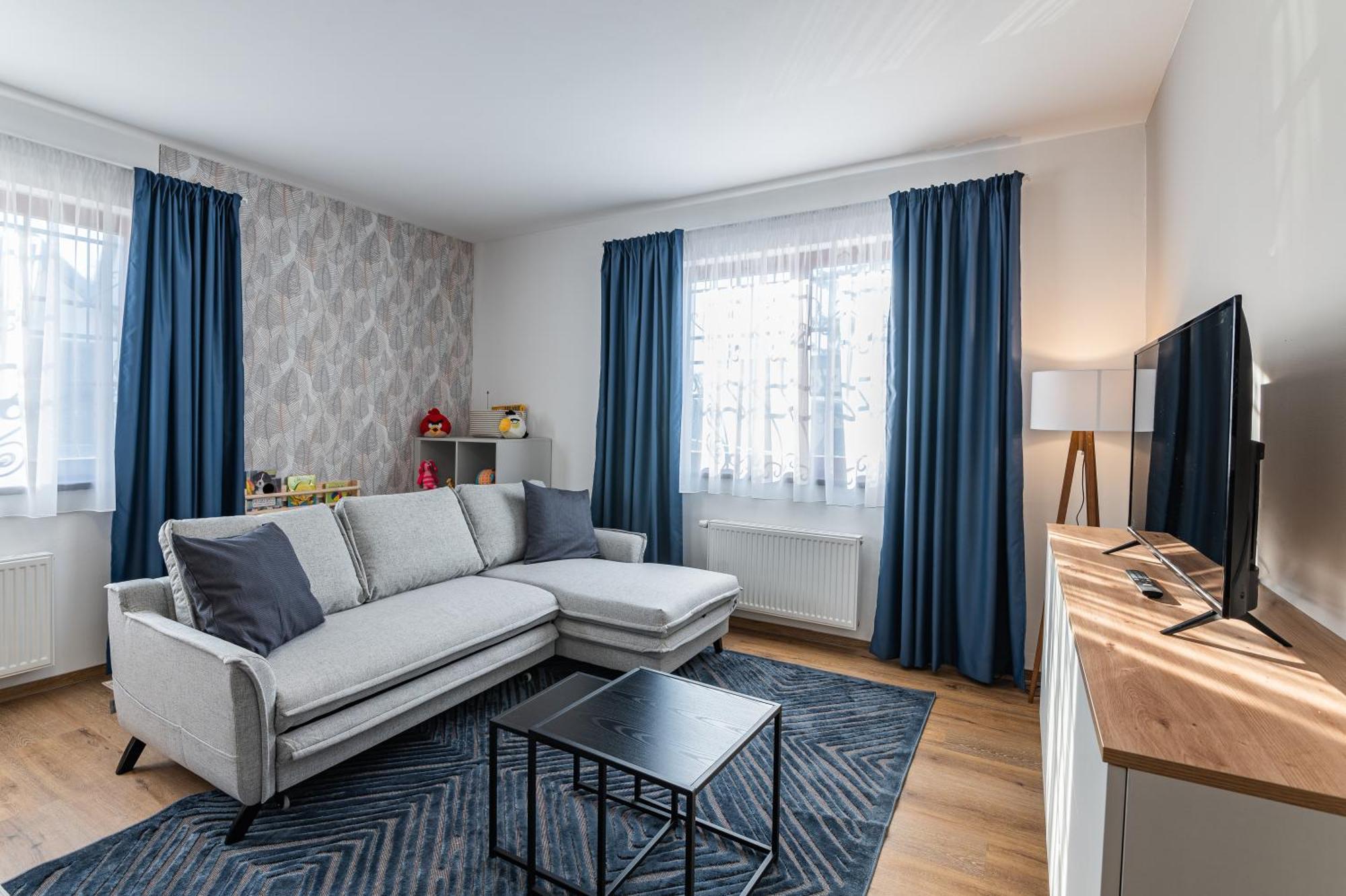 Hotel Restovna Jiloviste Екстер'єр фото