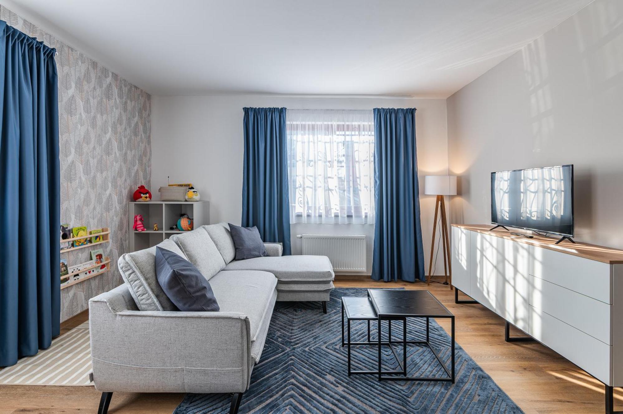 Hotel Restovna Jiloviste Екстер'єр фото